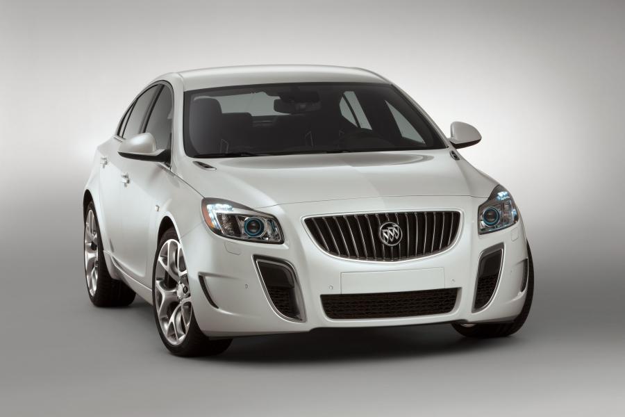 Buick Regal GS Concept 2010 года  (фото 14 из 17)